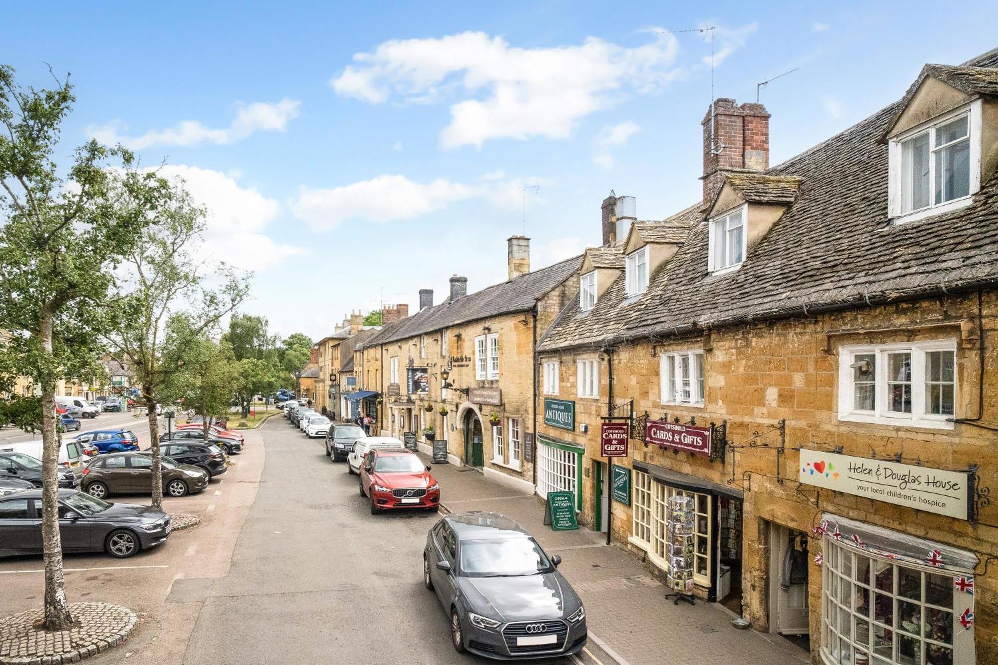 Redesdale View, High Street With Private Garden Apartment Moreton-in-Marsh Luaran gambar